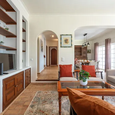 Villa Host Wise - Quiet Spacious House - Swimming Pool Benagil