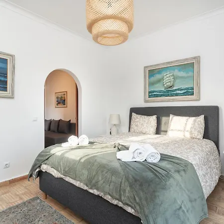 Host Wise - Quiet Spacious House - Swimming Pool Villa Benagil