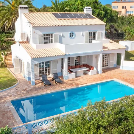 Host Wise - Quiet Spacious House - Swimming Pool Villa *